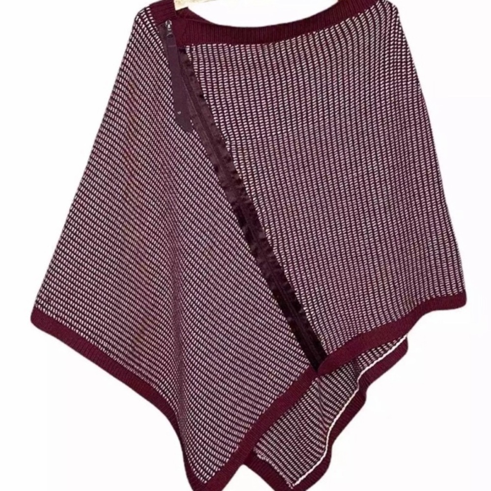 Lululemon On The Go Poncho
